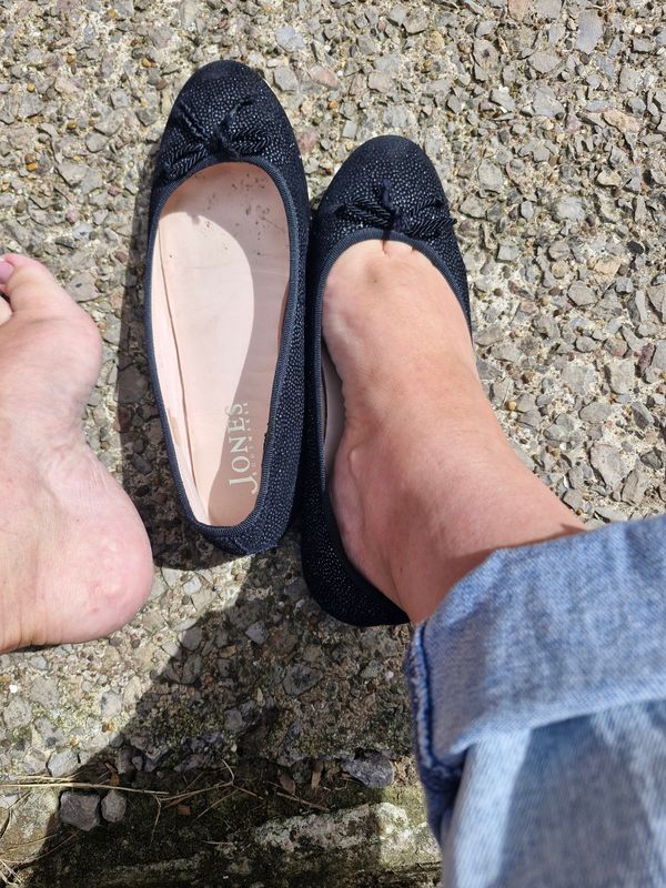 Black Ballet Flats by Jones