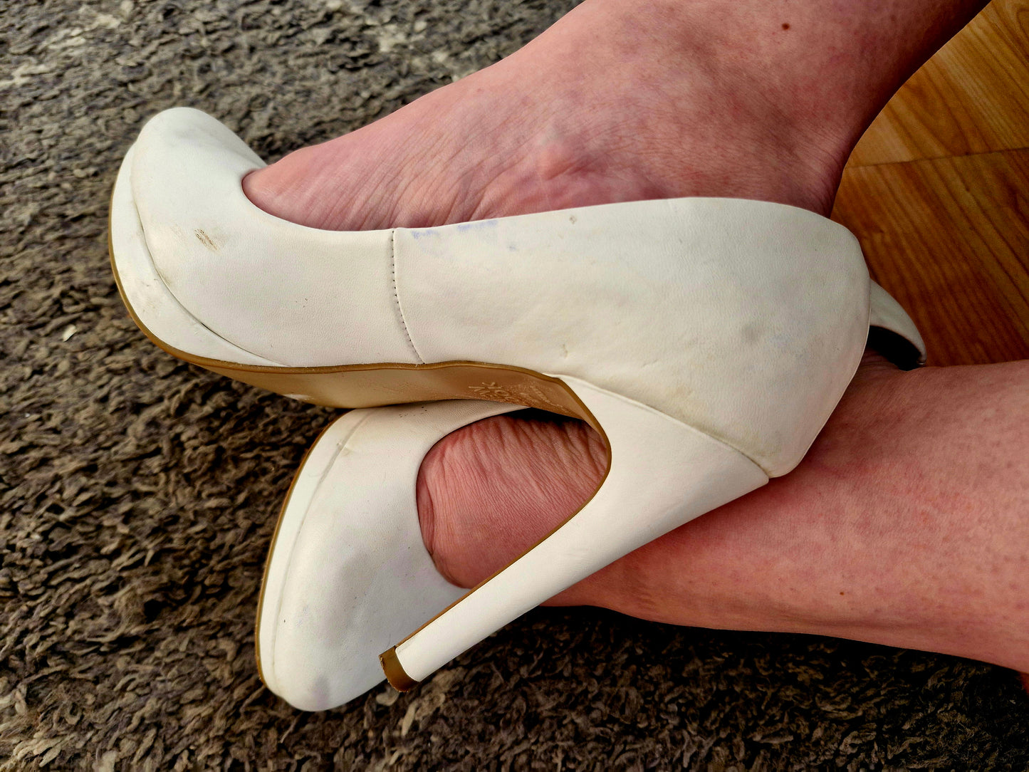 Sexy white Heels - Well Worn - UK6