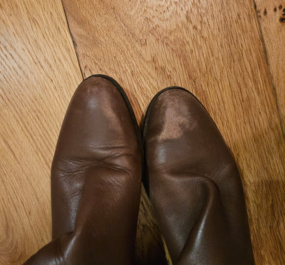 Well Worn Leather Boots UK5