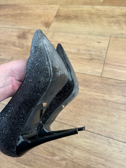 Well Worn Sparkly Black Heels / UK5