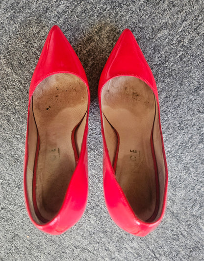 Stunning Red Patent Heels / UK5 / Heavily Worn