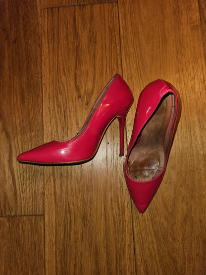 Vibrant Pink Court Shoe, well worn and loved UK5